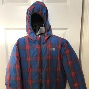 Boys North Face 550 reversible jacket L (14-16)